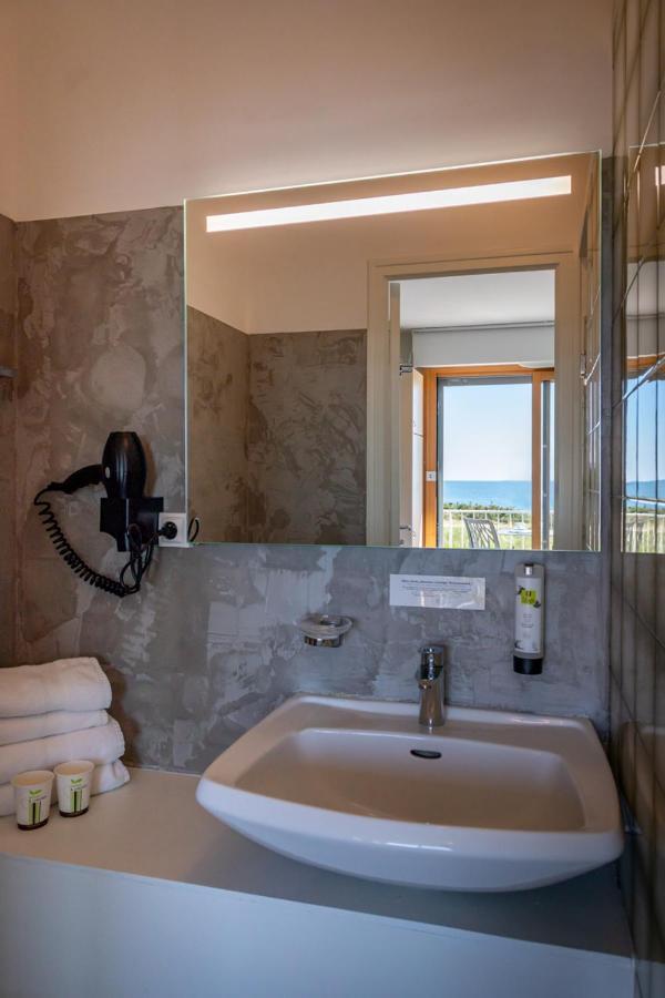 Hotel L'Albatros Damgan Ngoại thất bức ảnh