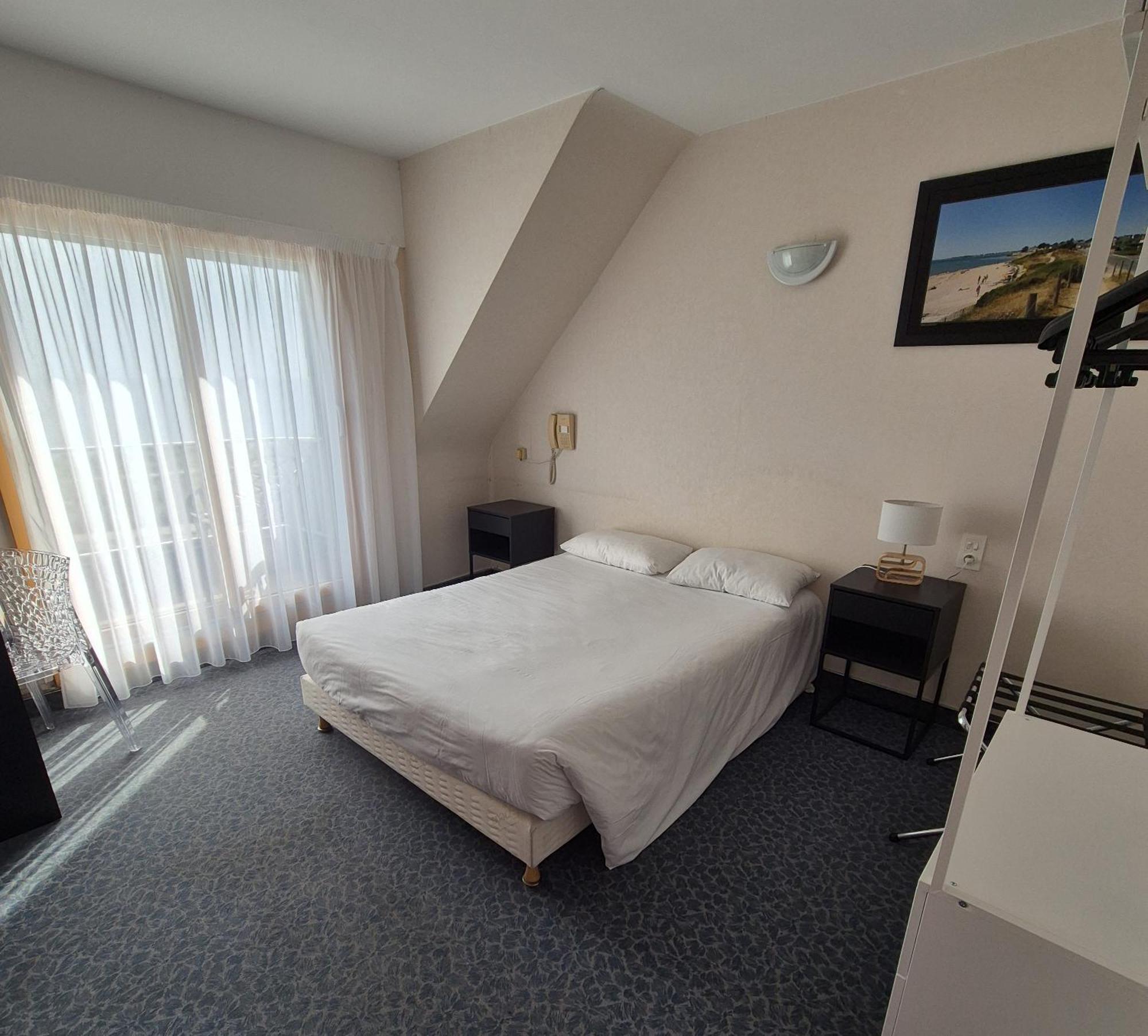 Hotel L'Albatros Damgan Ngoại thất bức ảnh