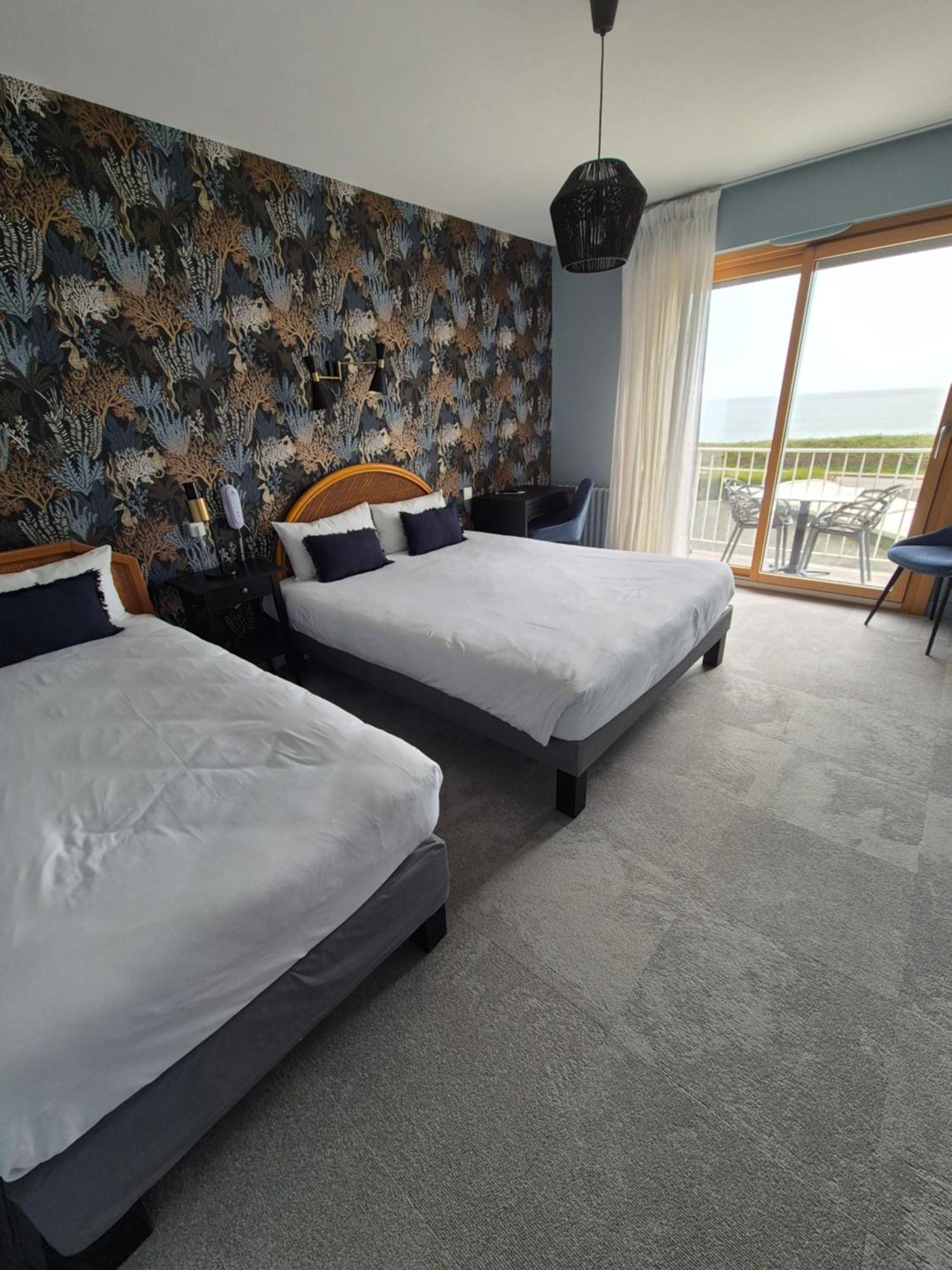 Hotel L'Albatros Damgan Ngoại thất bức ảnh